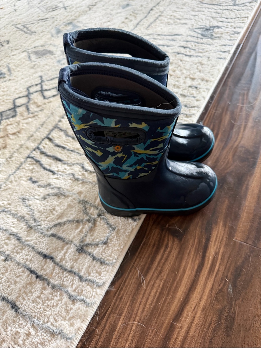 Bogs Navy Kids Shark Camo Rain Boots with Teal Trim